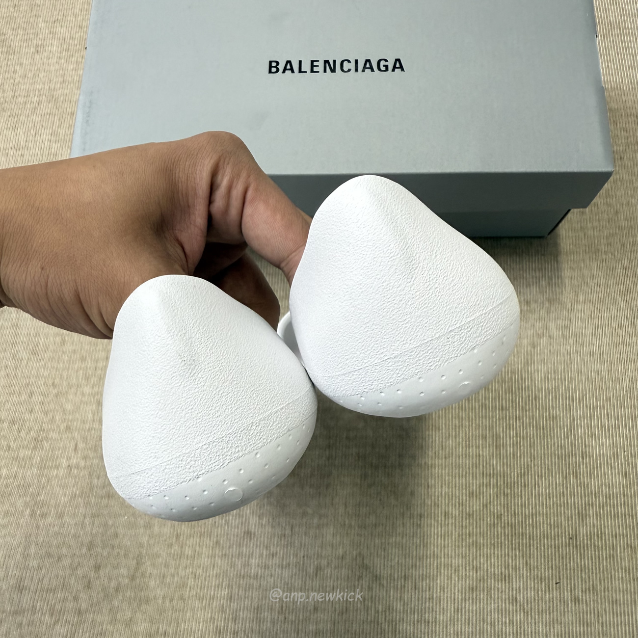 Balenciaga Sandals Zero (7) - www.newkick.org